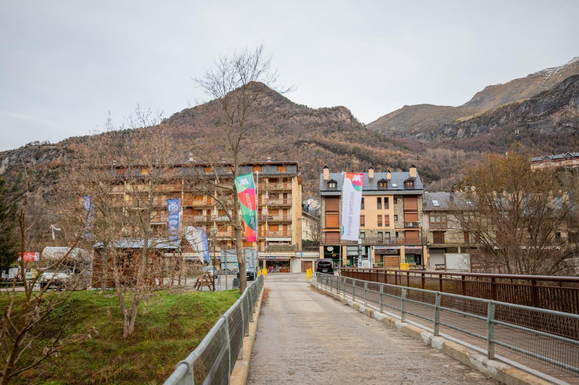 Apartamento Panticosa Apartment ภายนอก รูปภาพ